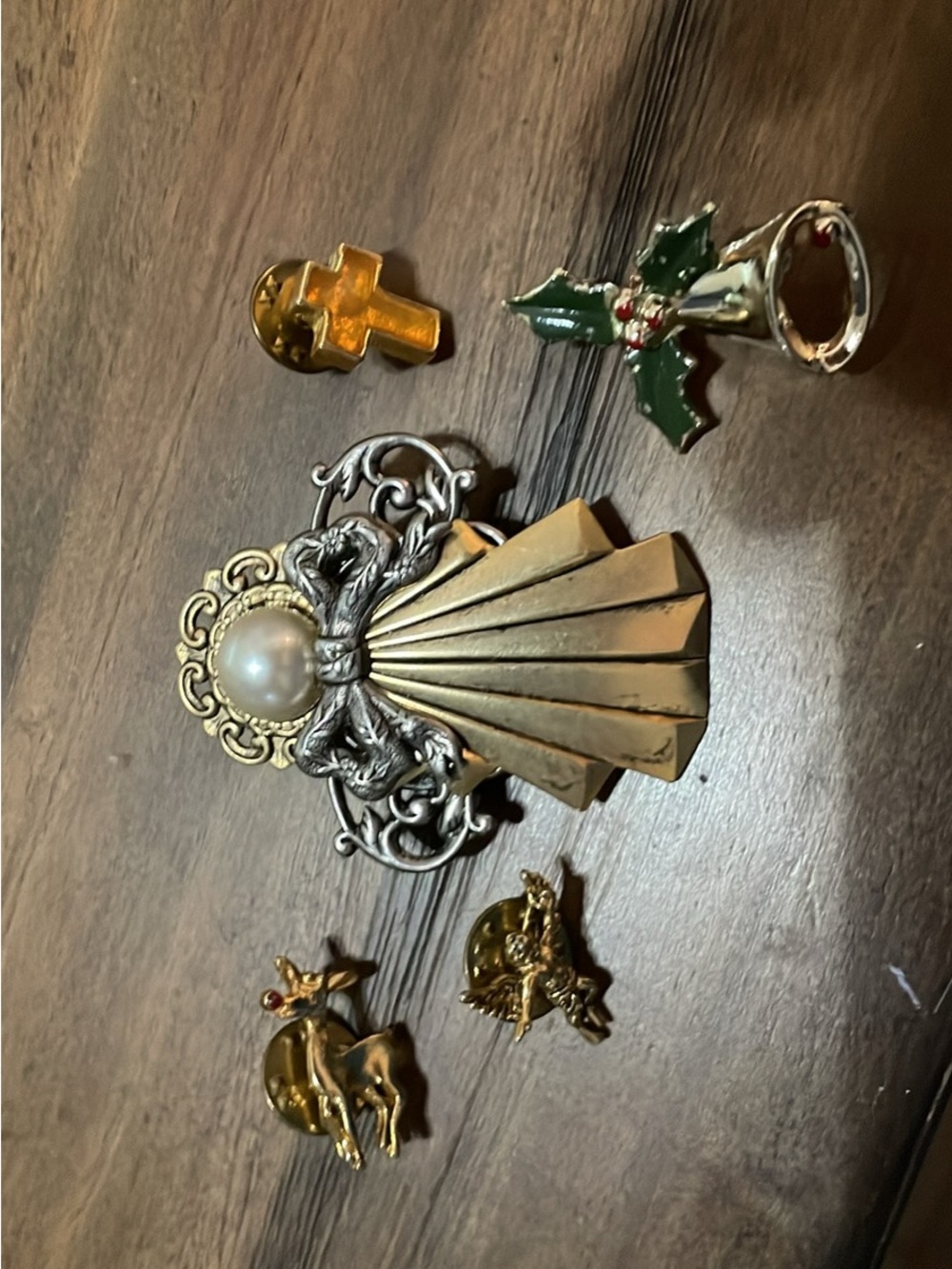Five Holiday/Religious Pins